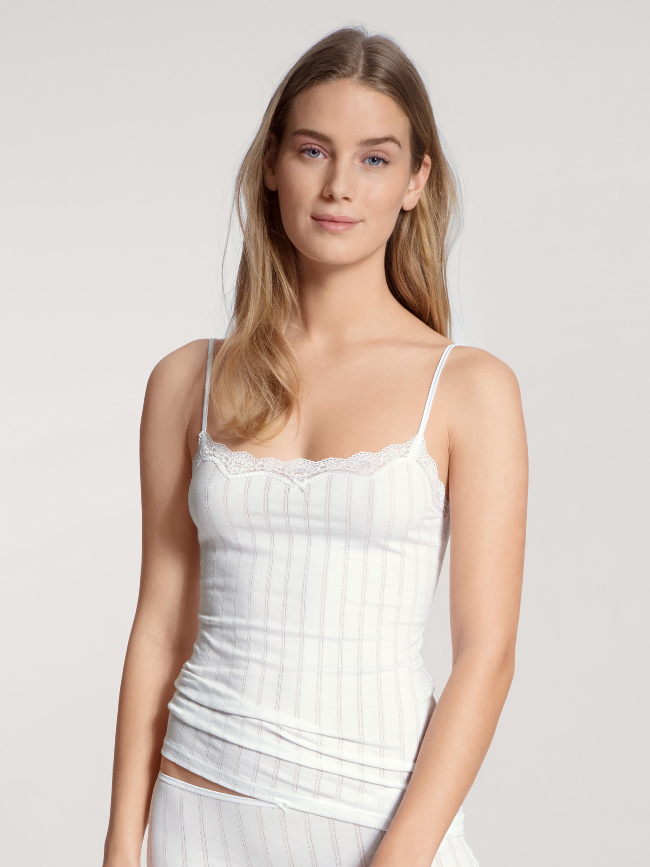 CALIDA Etude Toujours Spaghetti-Topfür Damen, M, Weiß, Liaison aus bester Baumwolle und verspielter Spitze