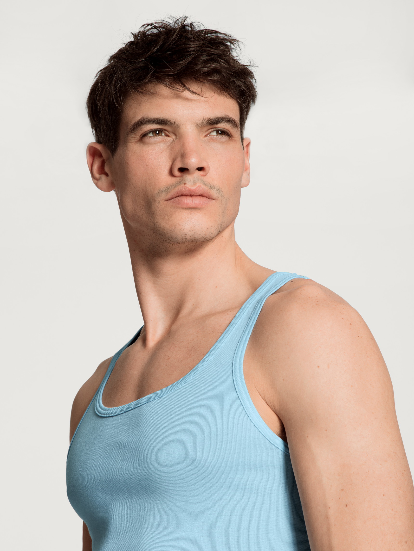Herren - Tank-Top aus 100% Baumwolle in Blau, Einfarbig aus Serie Twisted Cotton von CALIDA, Detail
