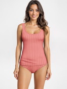 Women model is wearing Tank top made of Cotton in Pink, Unicoloured from the Etude Xtra series by CALIDA, Outfit