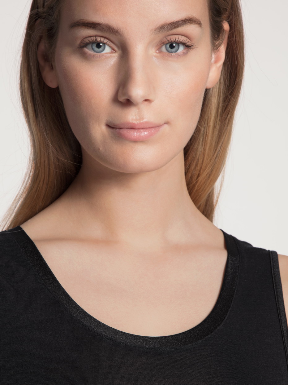 Damen - Tank-Top aus Wolle-Seide aus Swiss+Cotton in Schwarz, Einfarbig aus Serie True Confidence von CALIDA, Detail