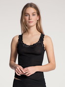 Women model is wearing Tank top made of Wool in Black, Lace from the Richesse Lace series by CALIDA, Front view