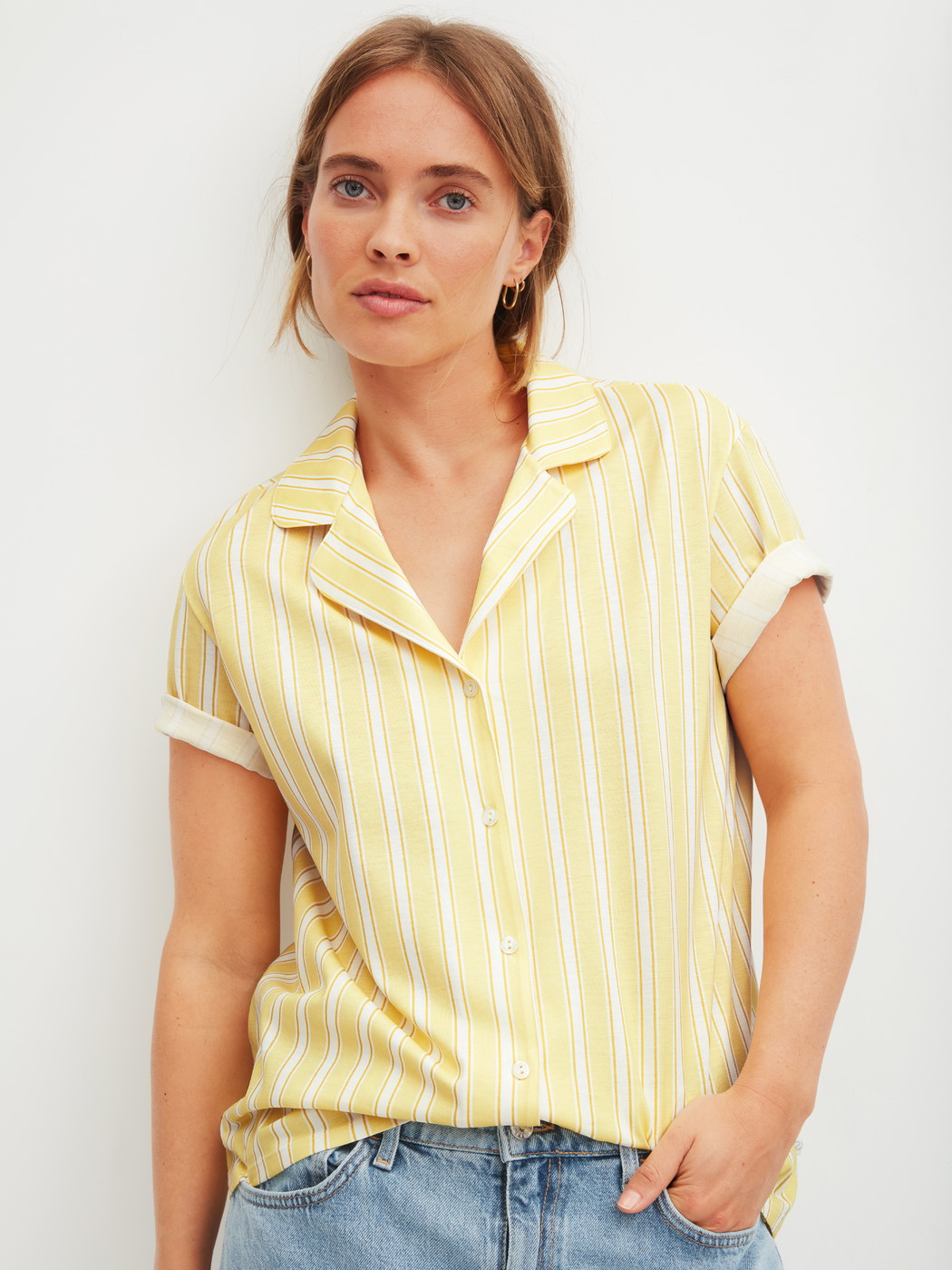 Women model is wearing Short-sleeved shirt with buttons made of 100% Cotton in Yellow, Striped from the Favourites Ocean series by CALIDA, Additional Image