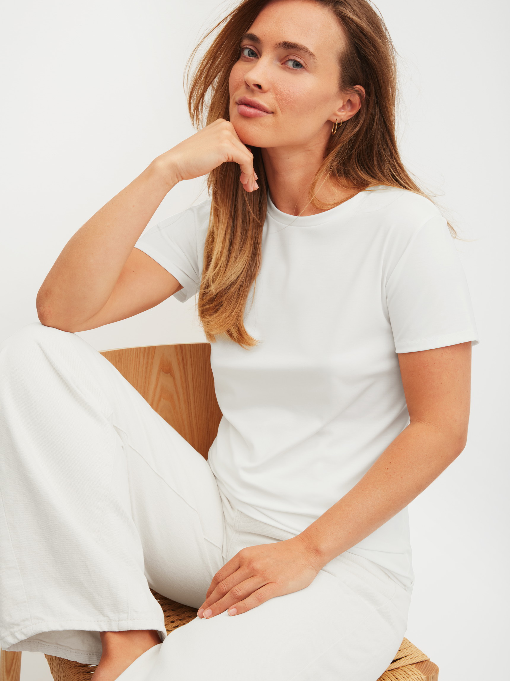 Women model is wearing Shirt short sleeve made of Modal in White, Unicoloured from the Natural Skin series by CALIDA, Additional Image