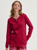 Women model is wearing Shirt long sleeve made of 100% Cotton in Red, Unicoloured from the Favourites Holidays series by CALIDA, Front view