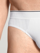 Herren - Mini-Slip, Elastikbund aus Baumwolle in Weiß, Einfarbig aus Serie Pure & Style von CALIDA, Detail