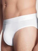 Herren - Slip mit Elastikbund aus Baumwolle in Weiß, Einfarbig aus Serie Cotton Code von CALIDA, Detail