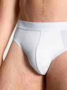 Herren - Slip, 3er-Pack aus Baumwolle in Weiß, Einfarbig aus Serie Natural Benefit von CALIDA, Detail