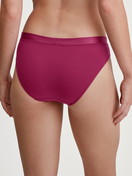 Le mannequin Femme porte le/la Culottes en Coton de couleur Rose, Unicolore, de la série Cate de CALIDA, Vue arrière