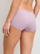 Damen-Model trägt Panty, 3er-Pack aus Polyamid in Violett, Floral aus Serie Eco Sense von CALIDA, Rückansicht