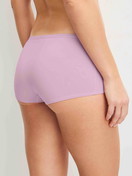 Damen-Model trägt Panty, 3er-Pack aus Polyamid in Violett, Floral aus Serie Eco Sense von CALIDA, Rückansicht