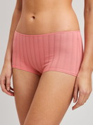 Women model is wearing High Waist Panty made of Cotton in Pink, Unicoloured from the Etude Xtra series by CALIDA, Front view