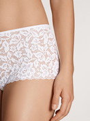 Women - Shorty regular cut made of Swiss+Cotton in White, Lace, from the Natural Comfort Lace series by CALIDA, Detail
