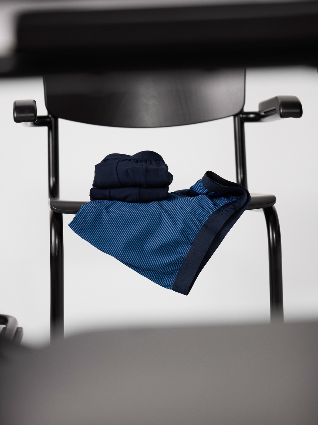 Herren - Boxer Brief, 3er-Pack aus Baumwolle in Blau, Gemustert aus Serie Natural Benefit von CALIDA, Detail