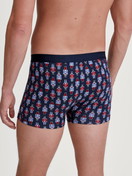 Le mannequin Homme porte le/la Boxer brief en Coton de couleur Bleu, À motifs, de la série Family & Friends de CALIDA, Vue arrière