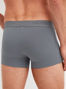 Herren-Model trägt Boxer Brief mit Softbund aus Modal in Grau, Einfarbig aus Serie Clean Line von CALIDA, Rückansicht