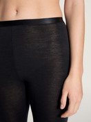 Femme - Legging en laine et soie en Swiss+Cotton de couleur Noir, Unicolore, de la série True Confidence de CALIDA, Détail