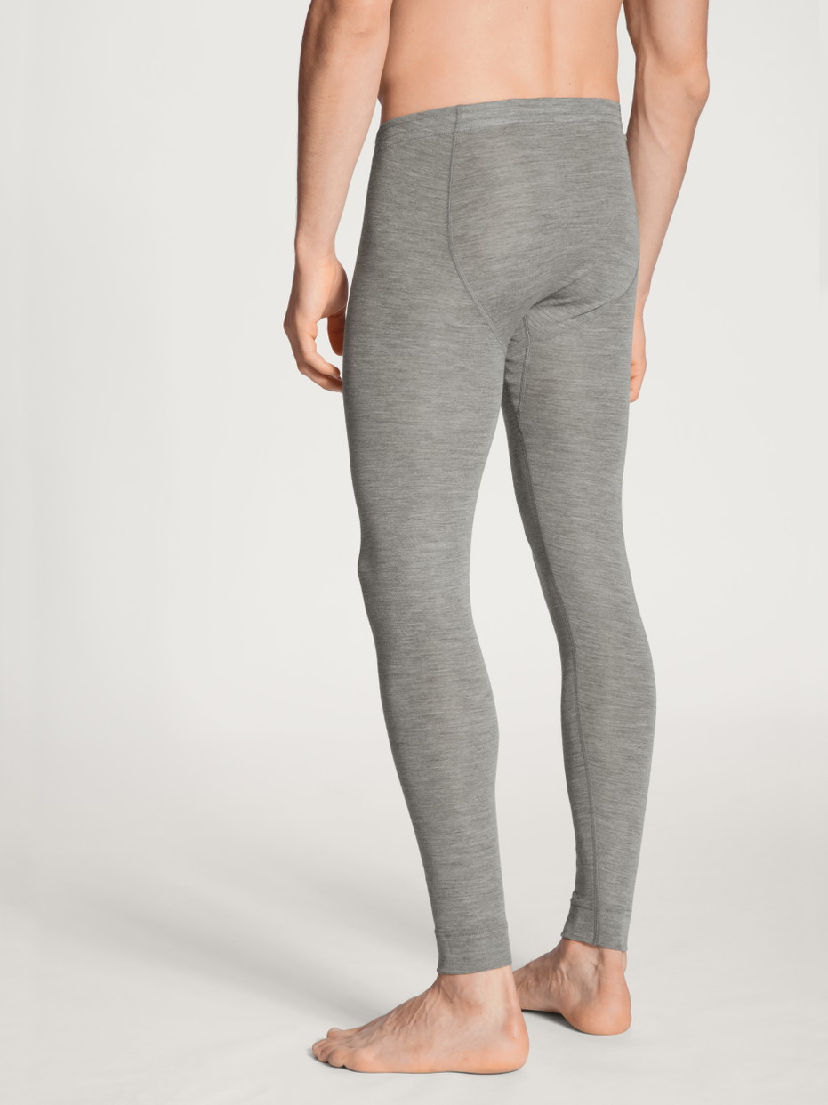 Herren-Model trägt Longpants aus Wolle und Seide aus Wolle in Grau, Einfarbig aus Serie Wool & Silk von CALIDA, Rückansicht