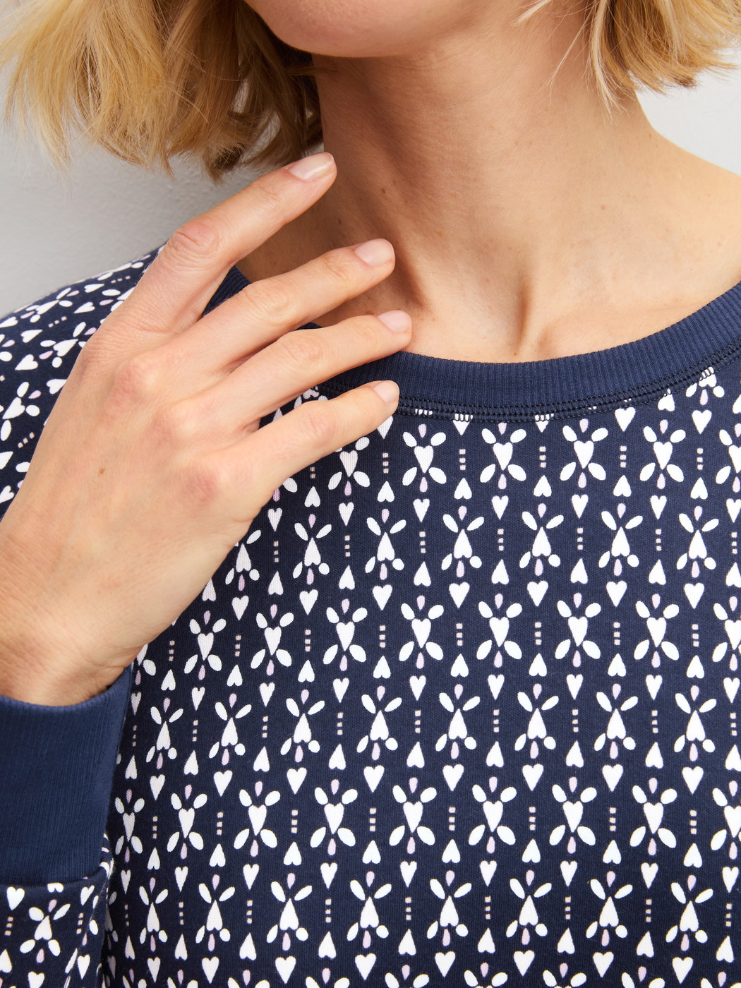 Women model is wearing  made of 100% Cotton in Blue, Patterned from the Midnight Hearts series by CALIDA, Detail