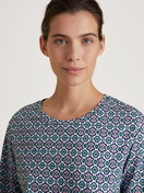 Women model is wearing Nightdress made of 100% Cotton in Turquoise, Motif from the Spring Nights series by CALIDA, Detail
