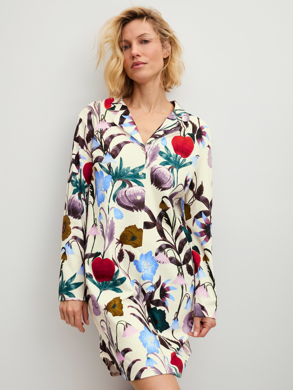 Women model is wearing  made of 100% Cotton in Beige, Floral from the Alpine M&M series by CALIDA, Additional Image
