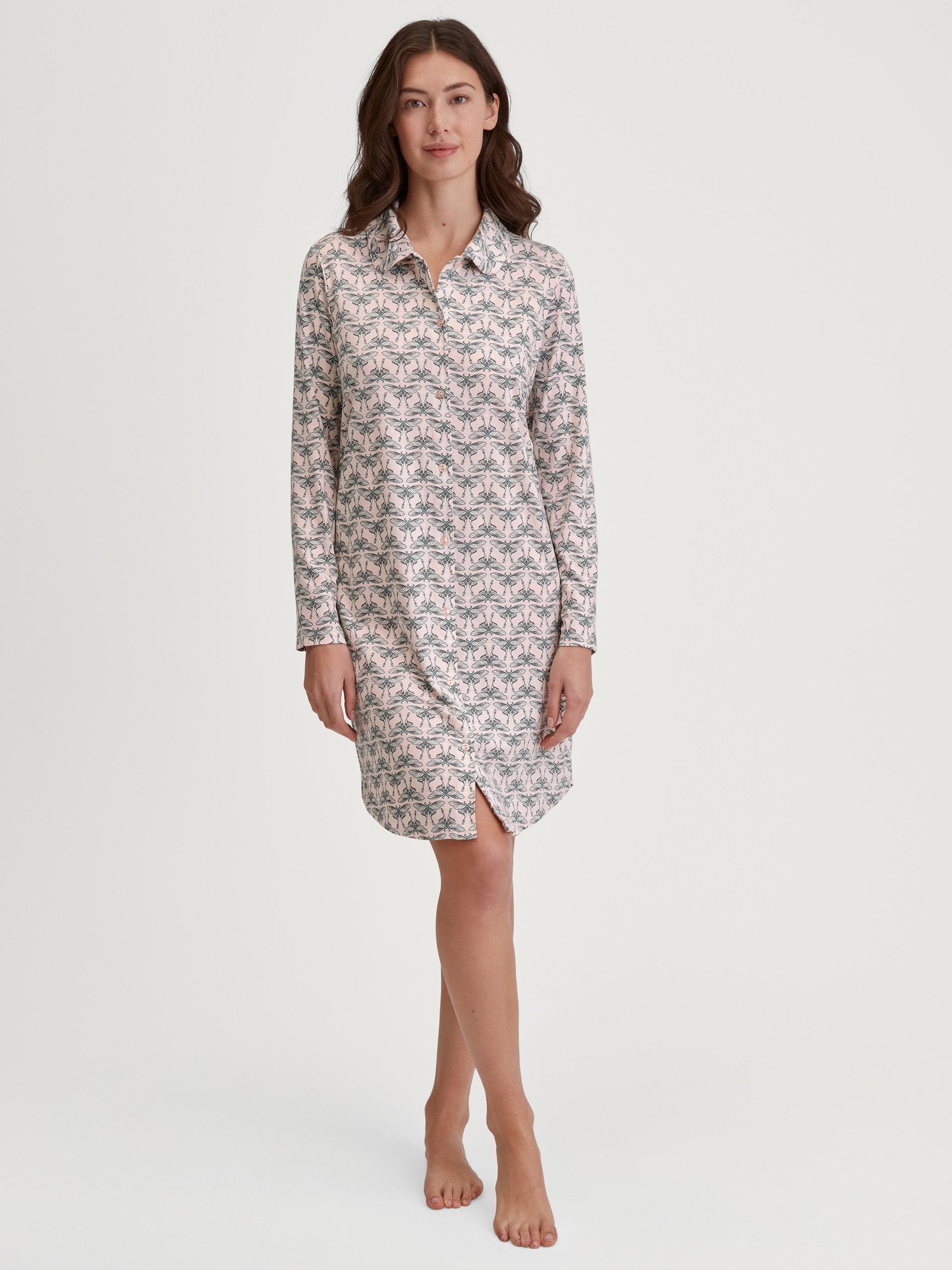 Women model is wearing Long Sleeve Nightdress – 95 cm Length made of Modal in Pink, Patterned from the Favourites Seduction series by CALIDA, Front view