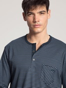 Uomo - Camicia da notte in 100% cotone di colore Blu, A righe, della serie Relax Streamline di CALIDA, Dettaglio