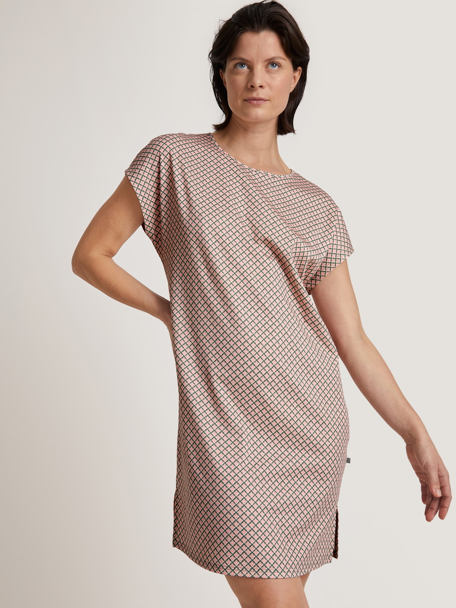 Women model is wearing Sleepshirt, length 90cm made of 100% Cotton in Green, Floral from the Grounded Nights series by CALIDA, Front view