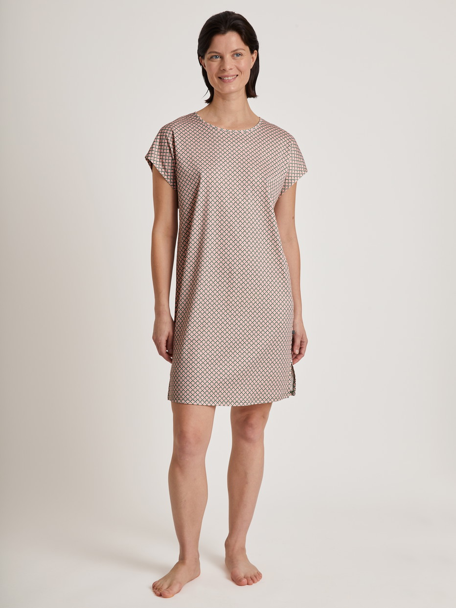 Women model is wearing Sleepshirt, length 90cm made of 100% Cotton in Green, Floral from the Grounded Nights series by CALIDA, Additional Image