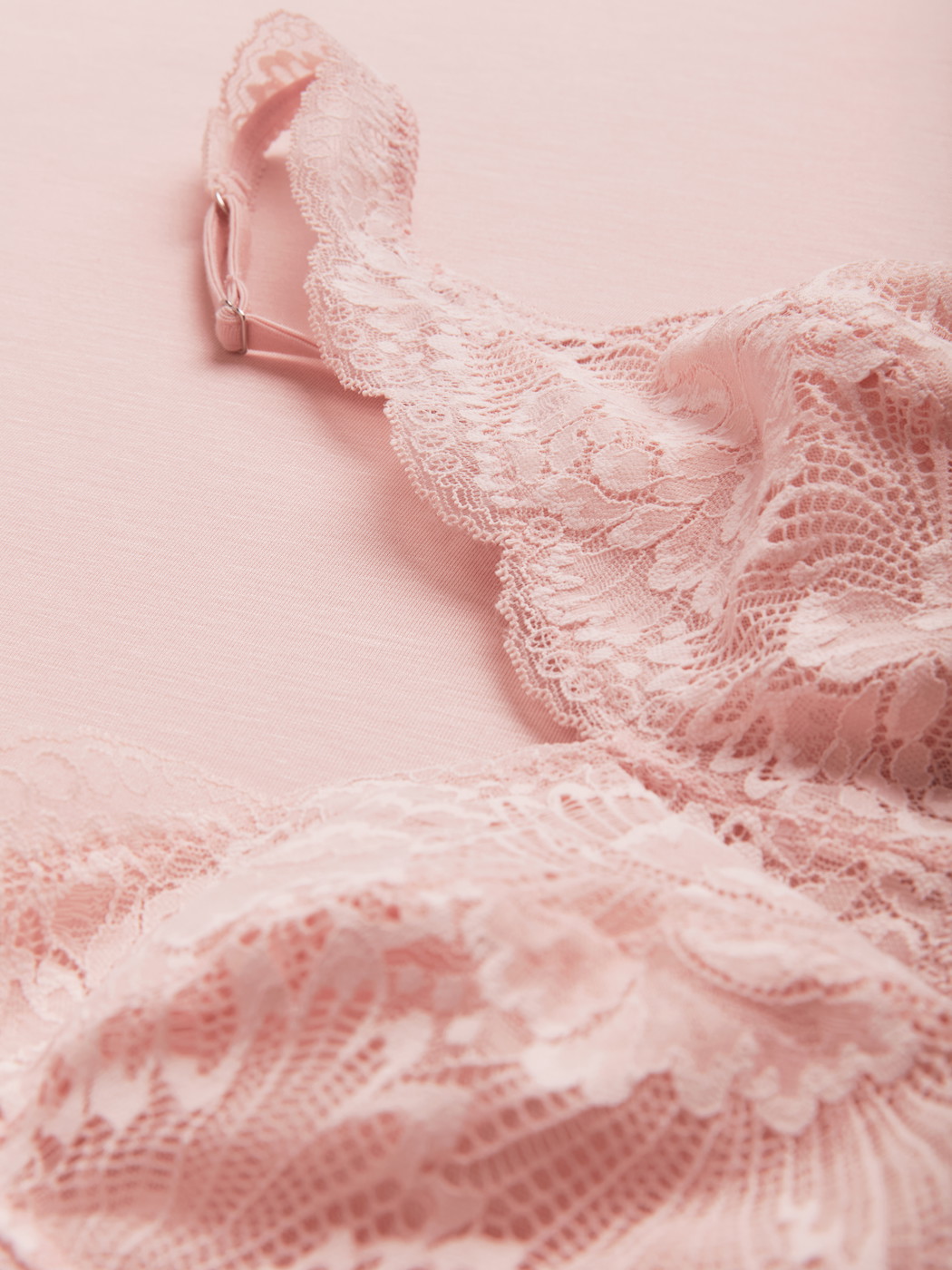 Women model is wearing Nightdress, length 95 cm made of Modal in Pink, Lace from the Elegant Dreams series by CALIDA, Additional Image
