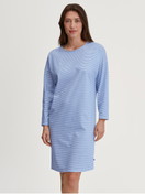 Le mannequin Femme porte le/la Chemise de nuit manches longues – Longueur 100 cm en 100% coton de couleur Bleu, À motifs, de la série Lovely Nights de CALIDA, Vue de face