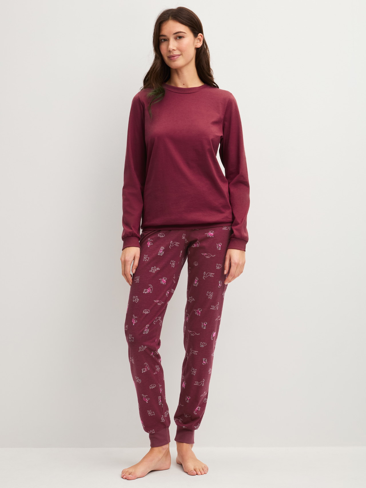Calida Damen Rot Family & Friends Bündchen-Pyjamafür L, Klar Geschnittene Silhouette Mit Charmantem Akzent - Bild 4