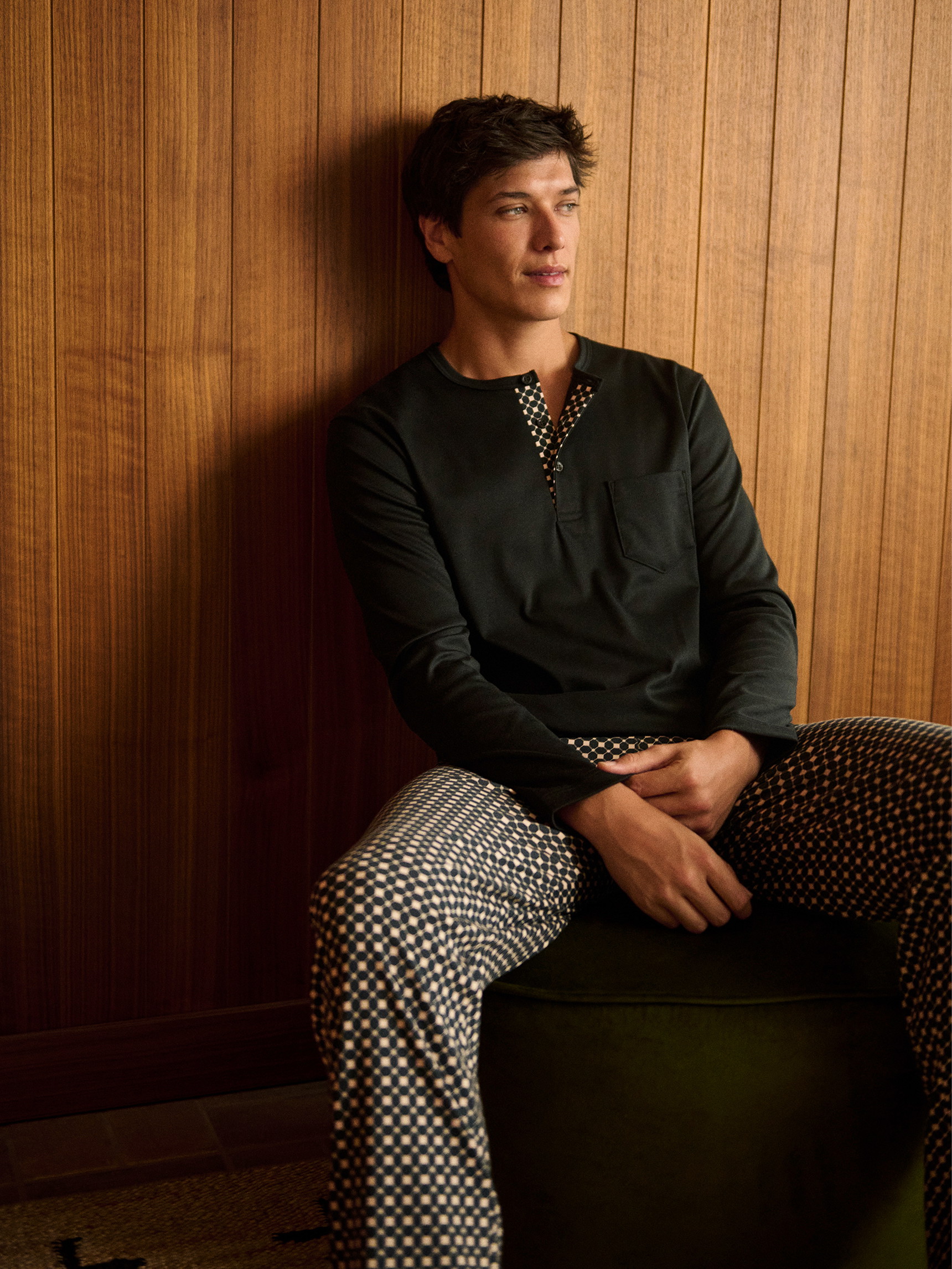 Men model is wearing  made of 100% Cotton in Black, Patterned from the Relax Cosy Vibes 4 series by CALIDA, Front view