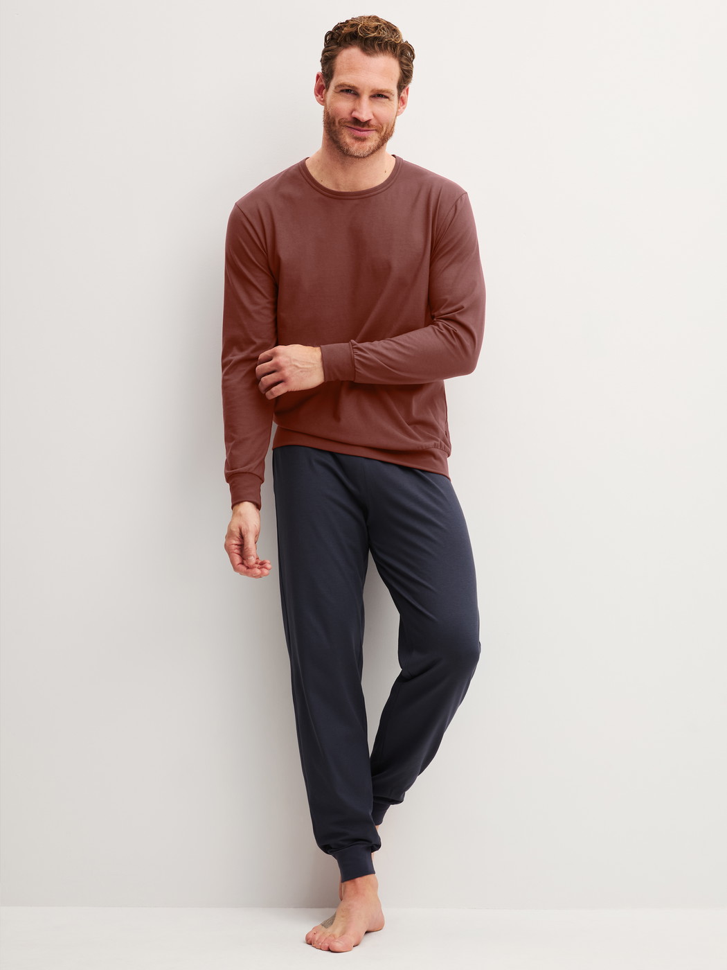 Men model is wearing  made of 100% Cotton in Brown, Unicoloured from the Relax Essentials series by CALIDA, Front view