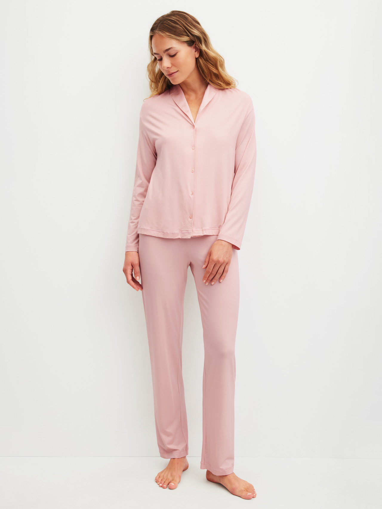 CALIDA Balancing Dreams Pyjama mit Knöpfenfür Damen, S, Rosa, Luftig-leichte Nachtwäsche aus TENCEL™ Modal und SeaCell™ Modal