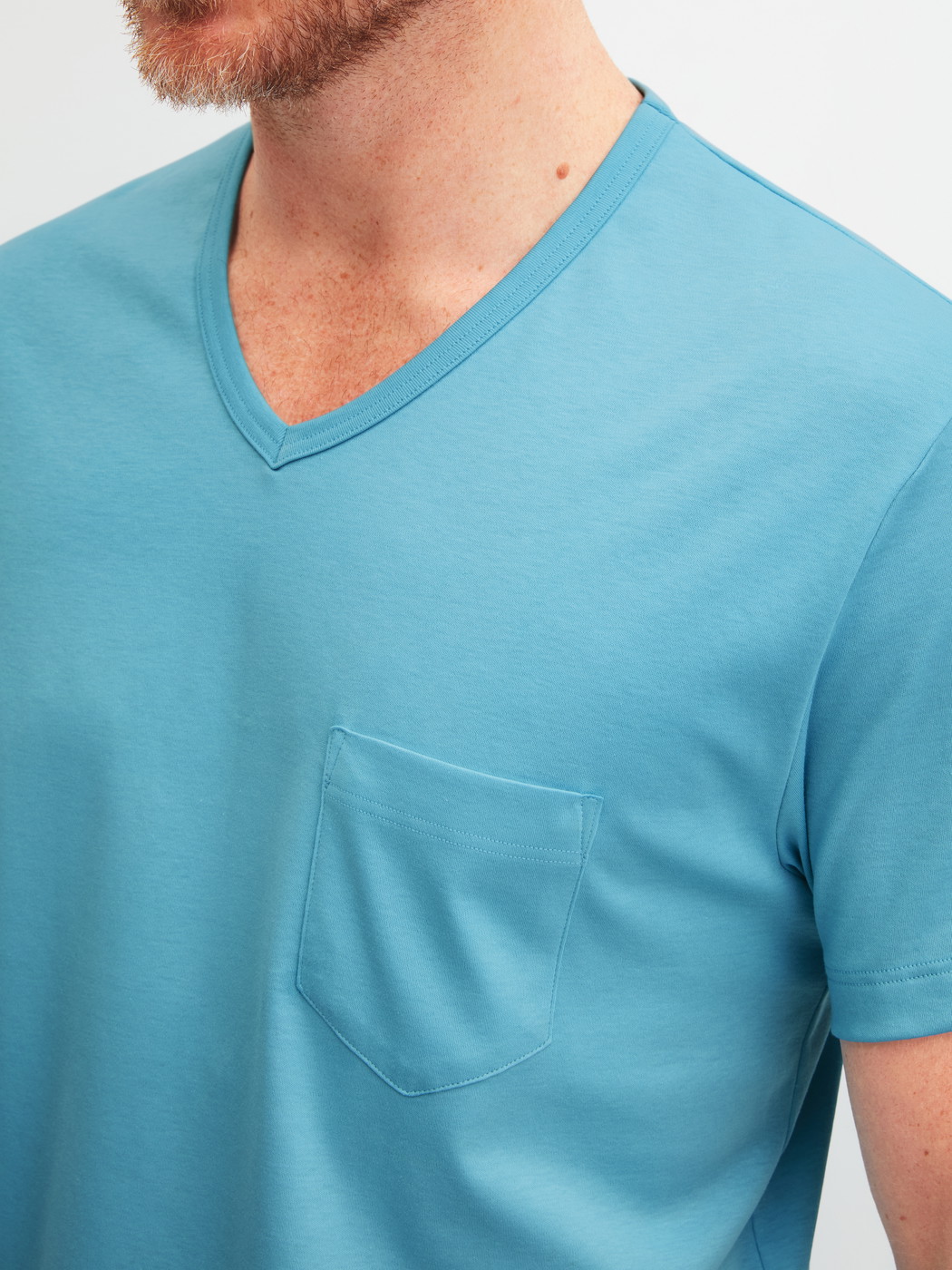Men model is wearing Short pyjamas made of 100% Cotton in Blue, Patterned from the Relax Streamline 1 series by CALIDA, Detail