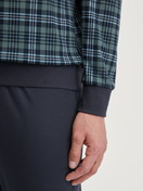 Men model is wearing Pyjama with cuff made of 100% Cotton in Green, Checked from the Relax Streamline 3 series by CALIDA, Detail