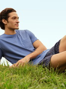 Le mannequin Homme porte le/la Pyjama court en 100% coton de couleur Bleu, À motifs, de la série Relax Imprint 1 de CALIDA, Vue de face