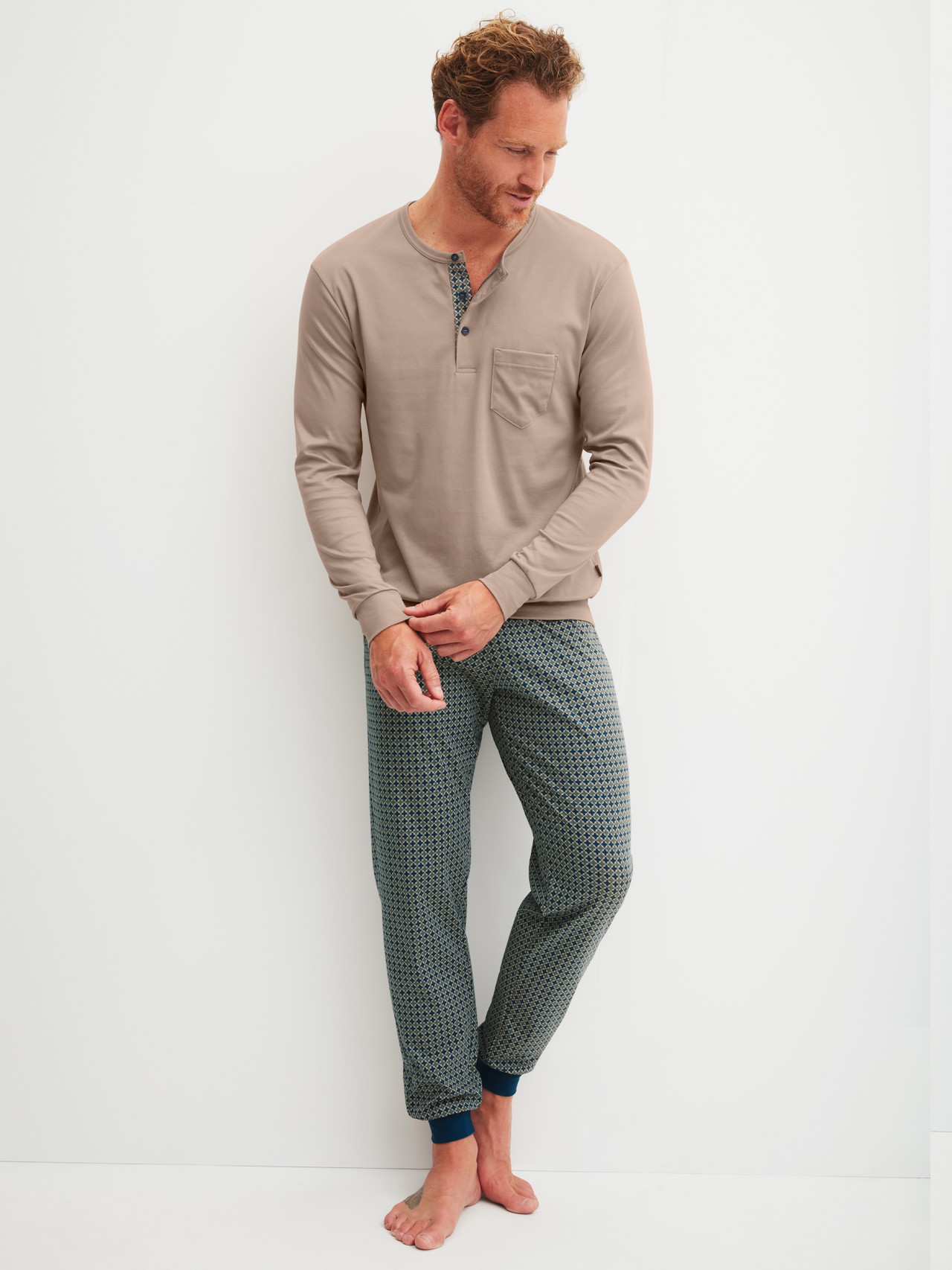 CALIDA Relax Choice 1 Bündchen-Pyjamafür Herren, XXL, Blau,Beige, Mit natürlichem Komfort durch die Nacht