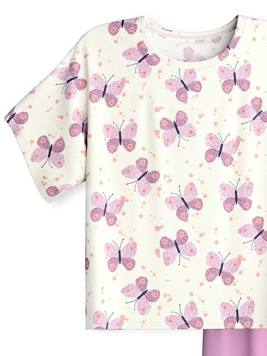 Kinder - Kurz-Pyjama aus 100% Baumwolle in Rosa, Gemustert aus Serie Kids Butterfly von CALIDA, Vorderansicht, Weißer Hintergrund