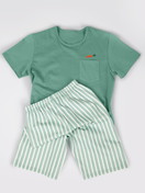 Kinder-Model trägt Kurz-Pyjama aus 100% Baumwolle in Grün, Gemustert aus Serie Kids Easter von CALIDA, Zusatzbild